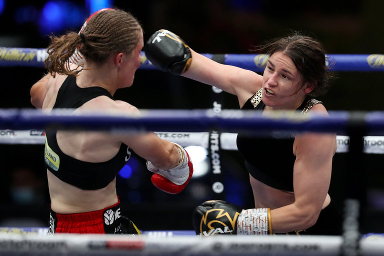 Katie Taylor STILL Undisputed World Champion After Unanimous Persoon