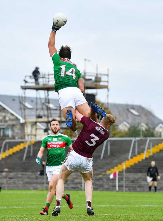 16 Of The Best Photos From The Return Of Inter County Action Balls Ie